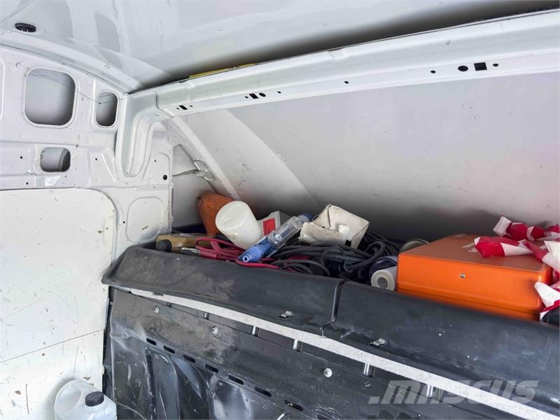 Iveco 2010 Iveco Daily 65C18 liftbil - Nifty VM140 perso Andere Fahrzeuge