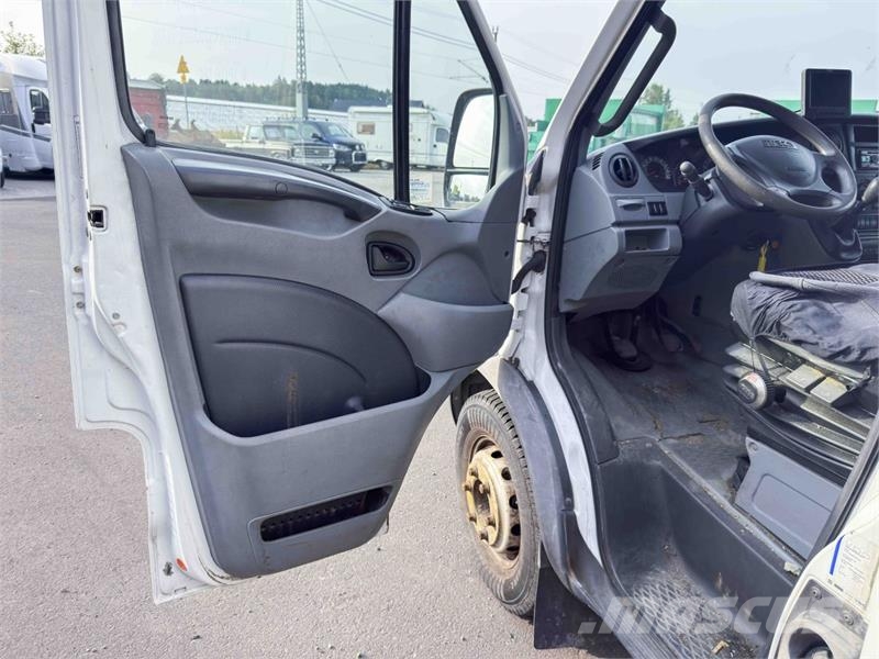 Iveco 2010 Iveco Daily 65C18 liftbil - Nifty VM140 perso Andere Fahrzeuge
