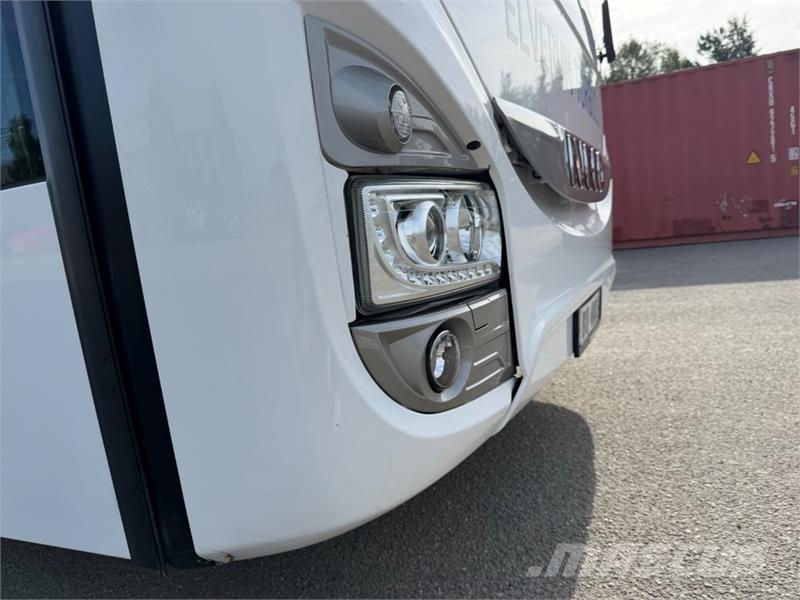 Iveco Crossway 코치(장거리 버스)