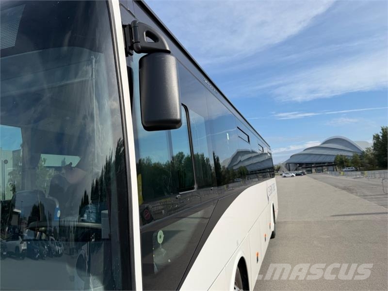 Iveco Crossway 코치(장거리 버스)