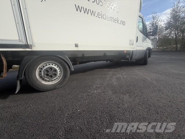 Iveco Daily Personbilar