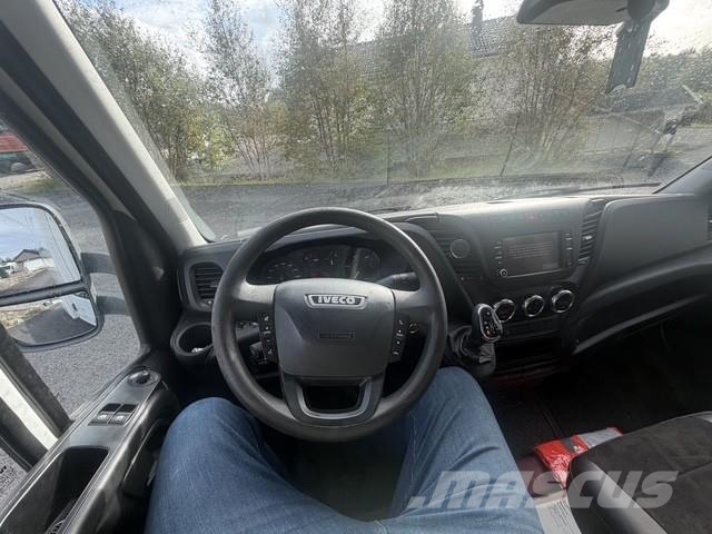 Iveco Daily Personbilar