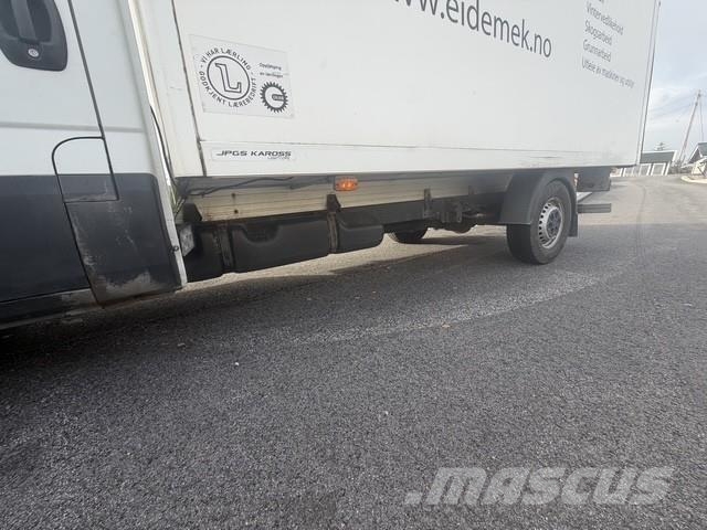 Iveco Daily Personbilar