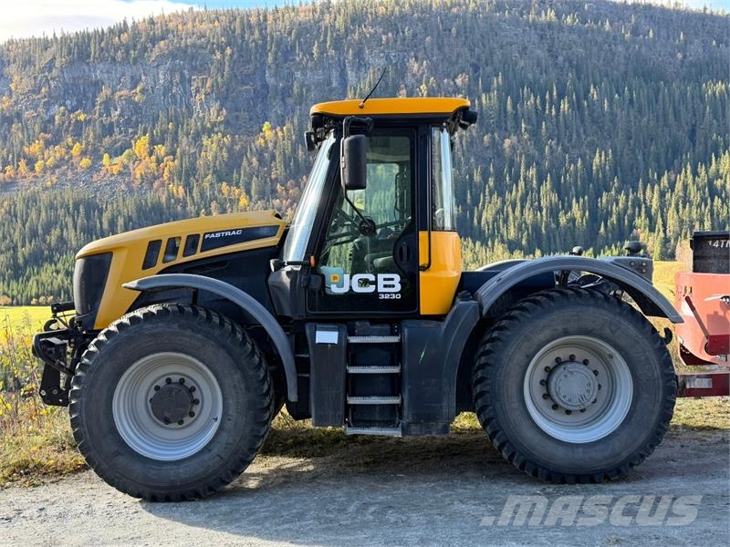 JCB Fastrac 3230 traktor Tracteur