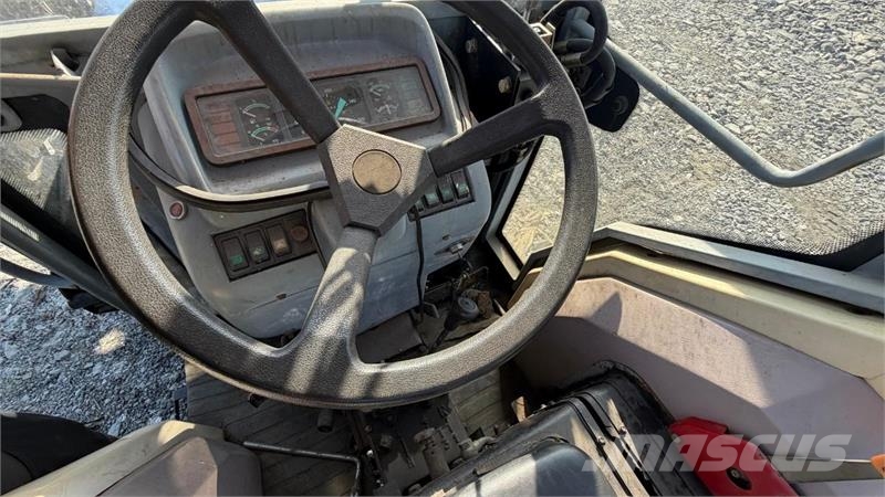 Jinma 354 traktor, frontlaster, 664 t Traktorer