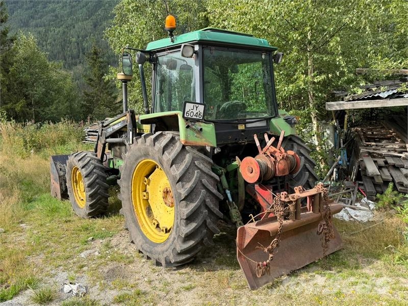 John Deere 3050 S Traktorer