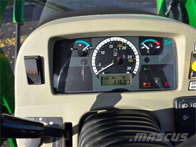 John Deere 4066R Traktorer