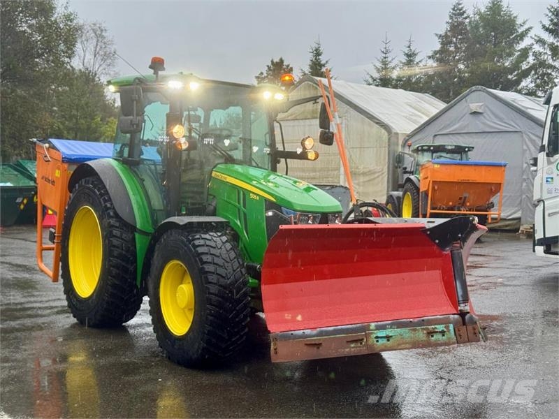 John Deere 5125R Traktoren