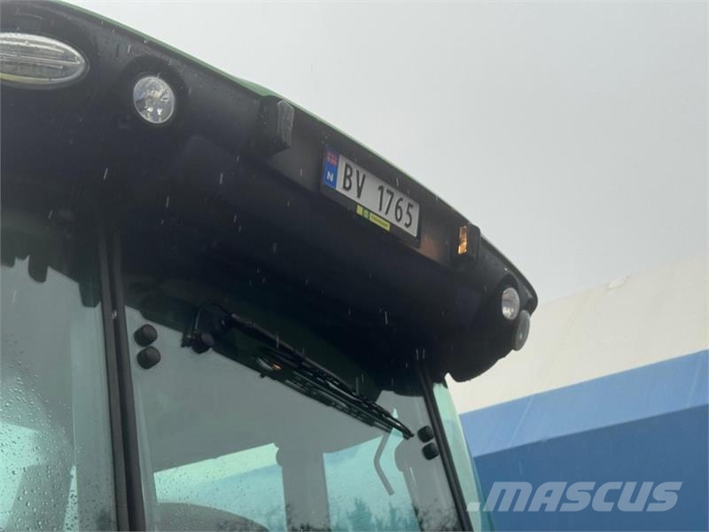 John Deere 5125R Трактори