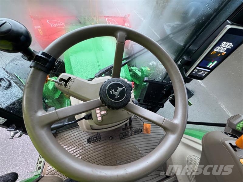 John Deere 5125R Трактори
