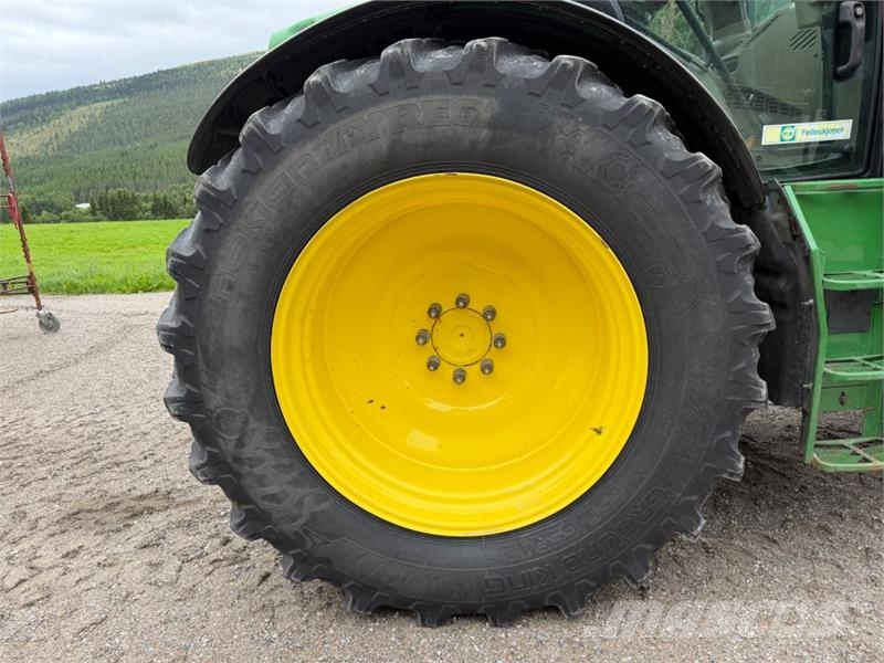John Deere 6155 R Tractors