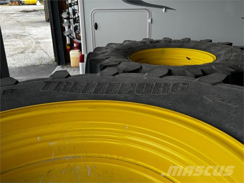 John Deere Trelleborg traktorhjul 600/70 R28 + 710/70 R42 Muud traktoritarvikud