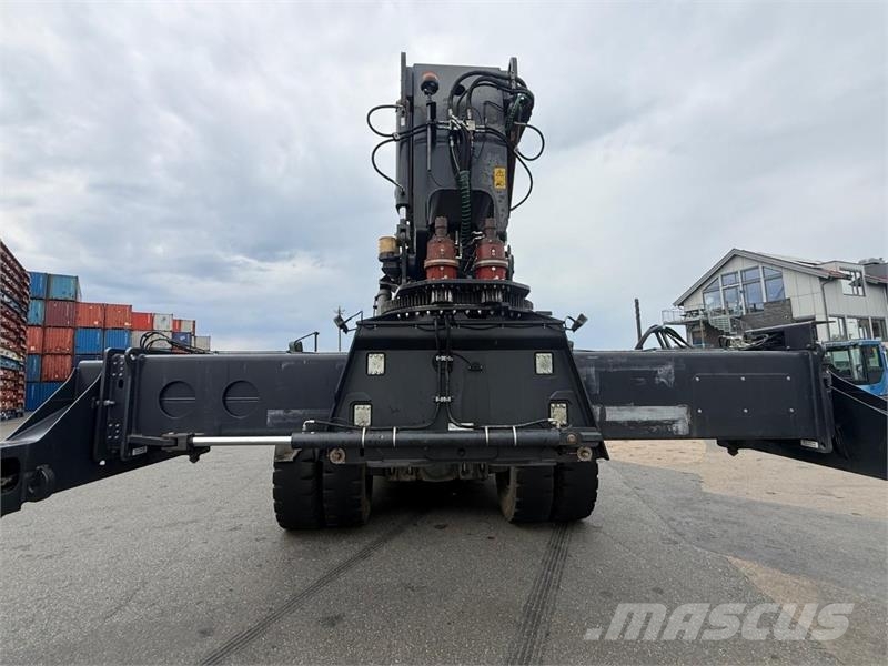 Kalmar DRG450-65S5X reachstacker, 45 000 kg løftekapasite Другие складские механизмы