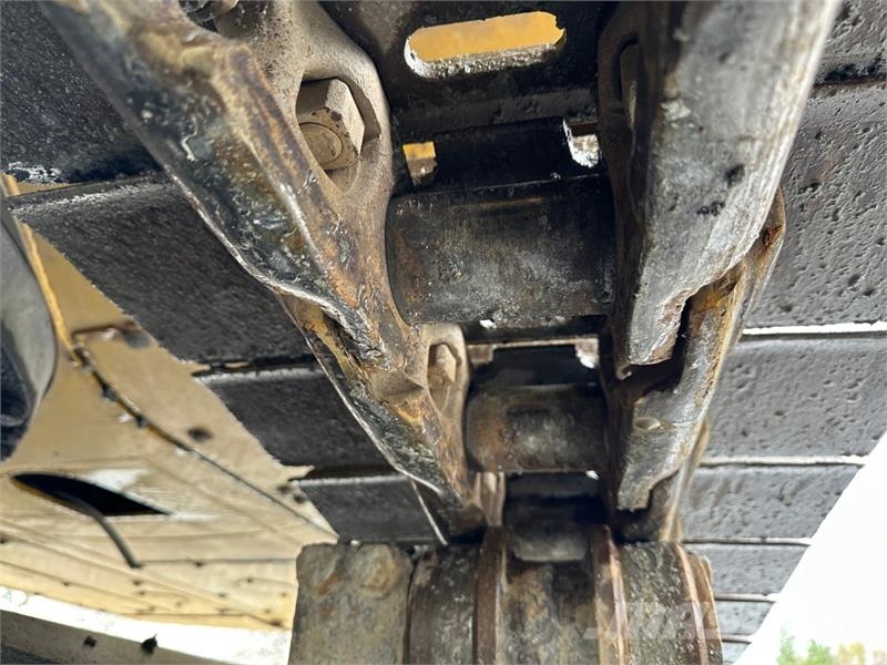 Komatsu PC 360 LC-10 gravemaskin med G90 feste حفارات زحافة