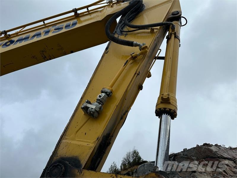 Komatsu PC 360 LC-10 gravemaskin med G90 feste حفارات زحافة