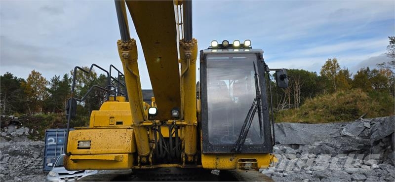 Komatsu PC490LC-11 Beltegraver
