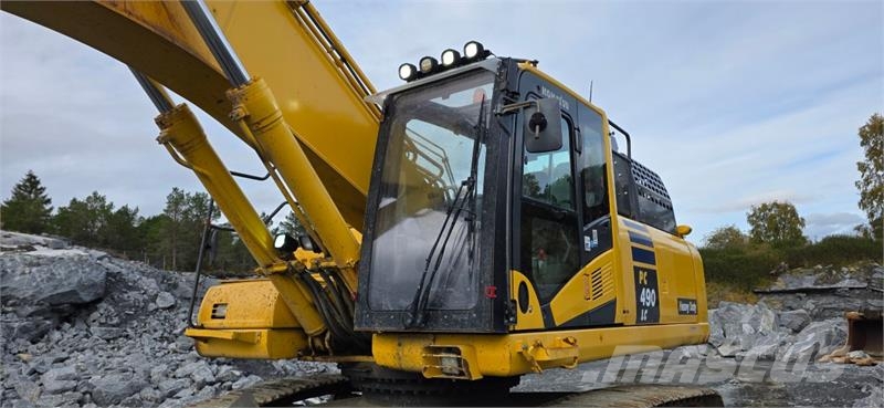 Komatsu PC490LC-11 Beltegraver