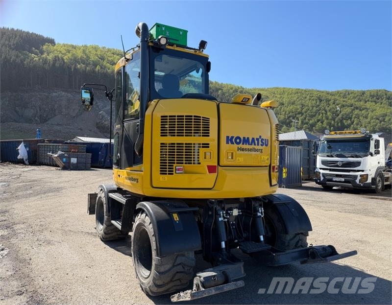 Komatsu PW98 MR Hjulgraver med knekkbom, skjær, støttelabb Crawler excavators