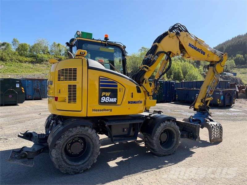Komatsu PW98 MR Hjulgraver med knekkbom, skjær, støttelabb Crawler excavators