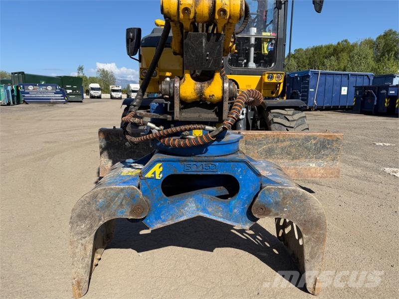 Komatsu PW98 MR Hjulgraver med knekkbom, skjær, støttelabb Crawler excavators
