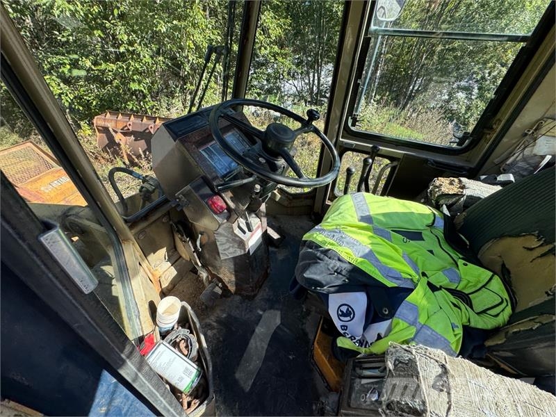 Komatsu WA200 Hjullaster Chargeuse sur pneus