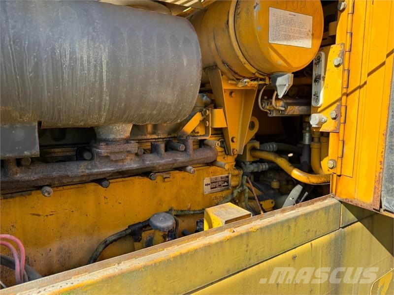 Komatsu WA200 Hjullaster Chargeuse sur pneus
