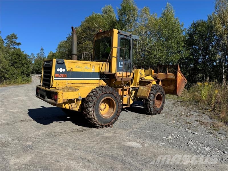 Komatsu WA200 Hjullaster Chargeuse sur pneus