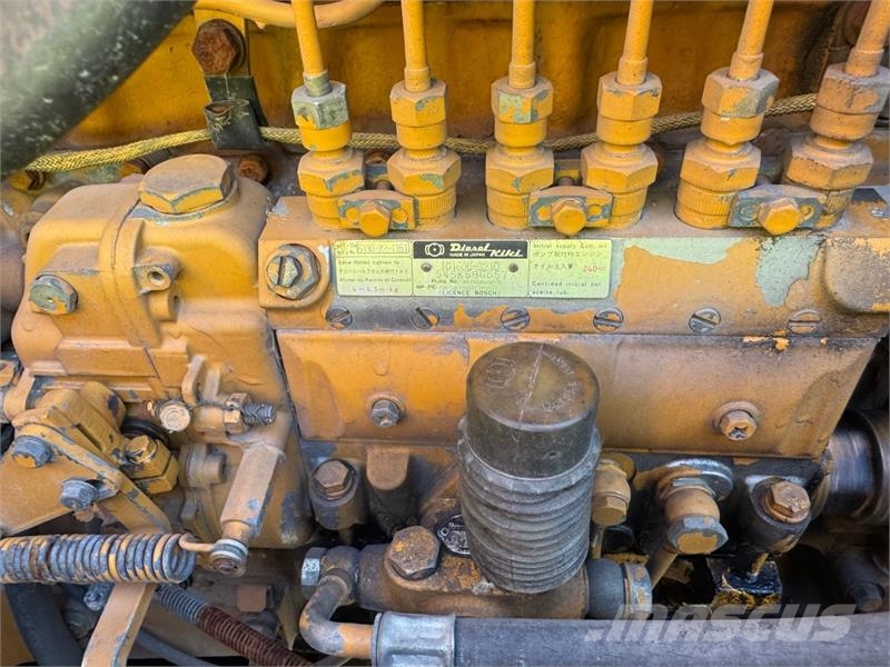 Komatsu WA200 Hjullaster Chargeuse sur pneus