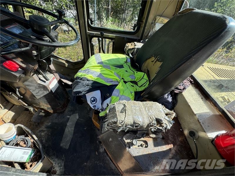Komatsu WA200 Hjullaster Chargeuse sur pneus