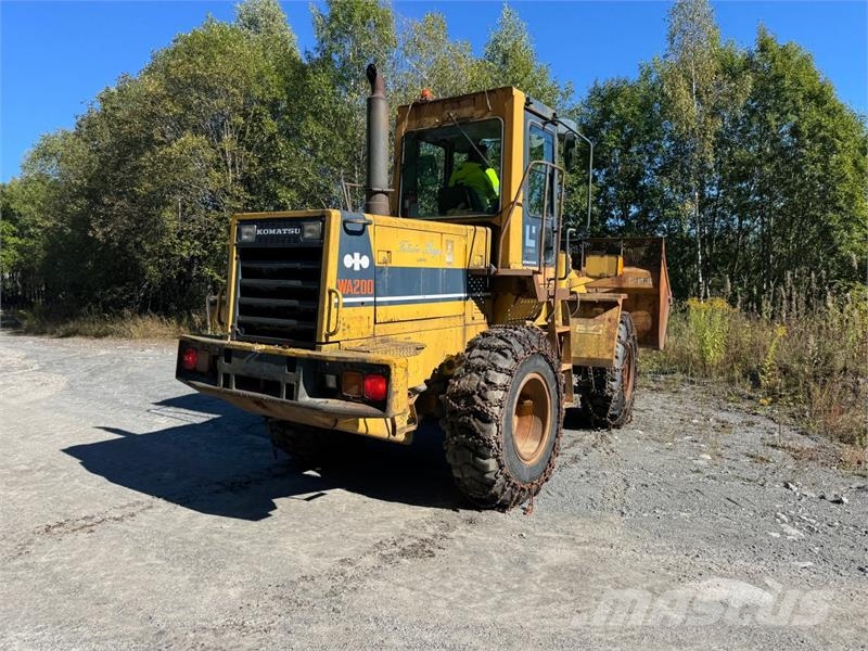 Komatsu WA200 Hjullaster Chargeuse sur pneus