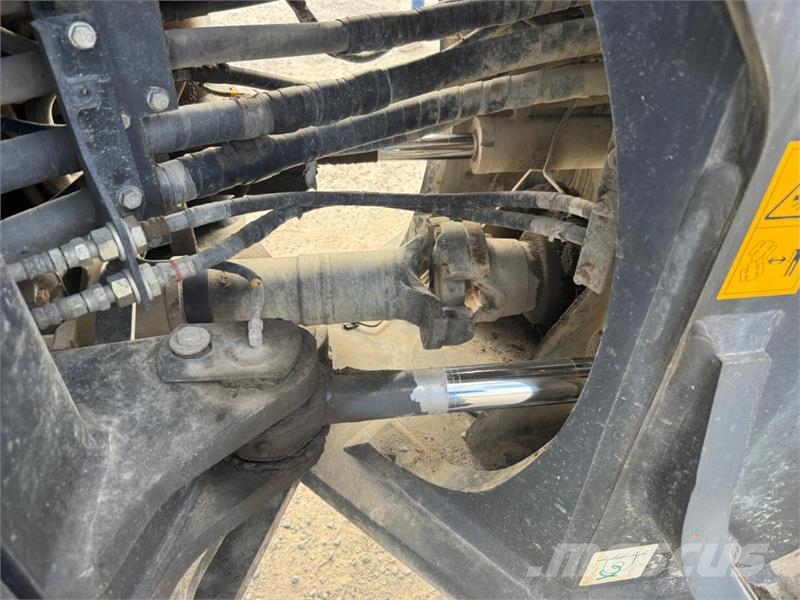 Komatsu WA480-8 Hjullaster - Spakstyring - klargjort 3 fun لوادر بعجل