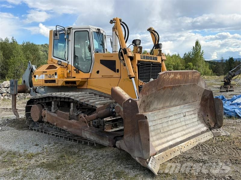 Liebherr PR 744 L Bulldoser Other