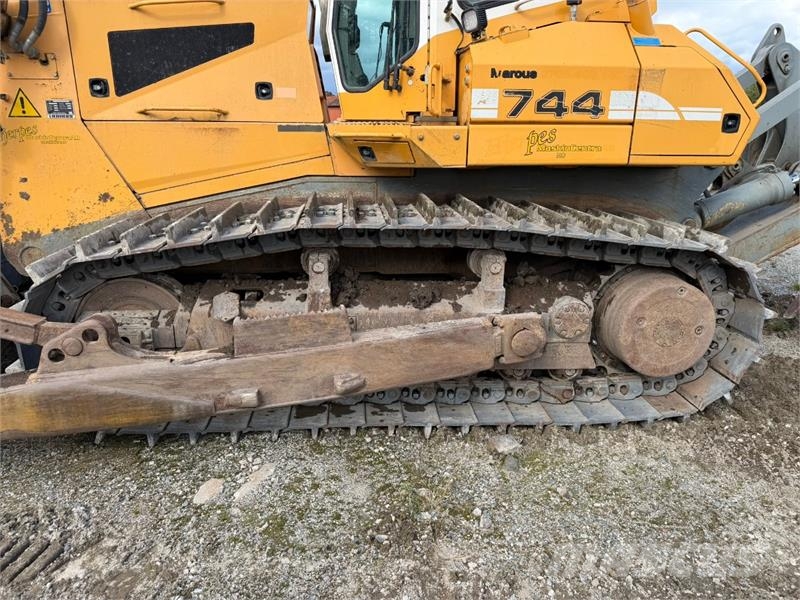 Liebherr PR 744 L Bulldoser Other