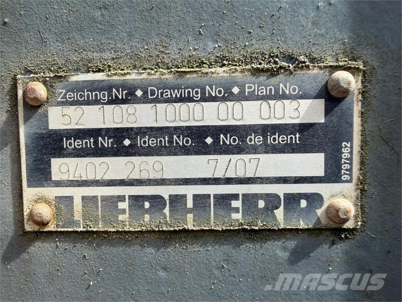 Liebherr PR 744 L Bulldoser Other
