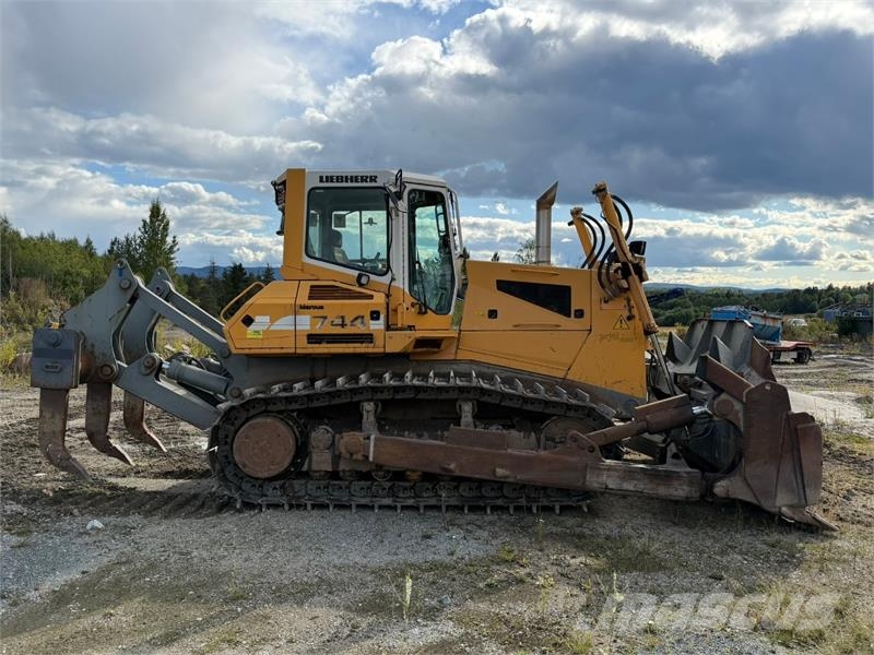 Liebherr PR 744 L Bulldoser Other