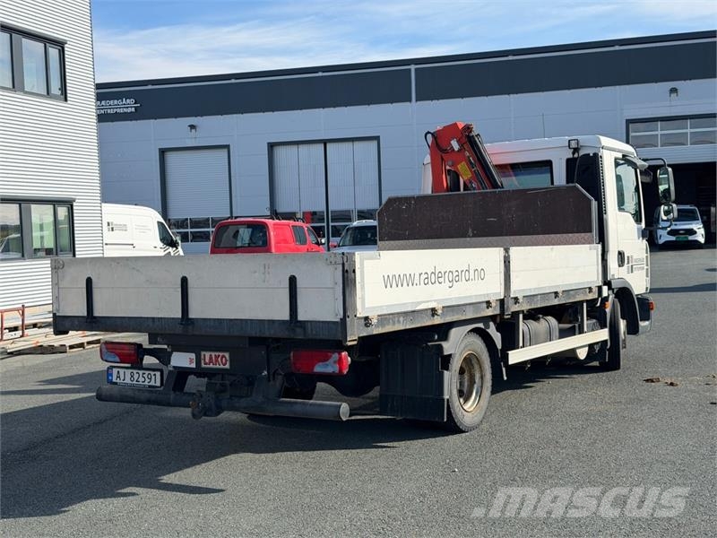 MAN TGL 7.180 KRANBIL - 3,3 TONNMETER PALFINGERKRAN - Crane trucks