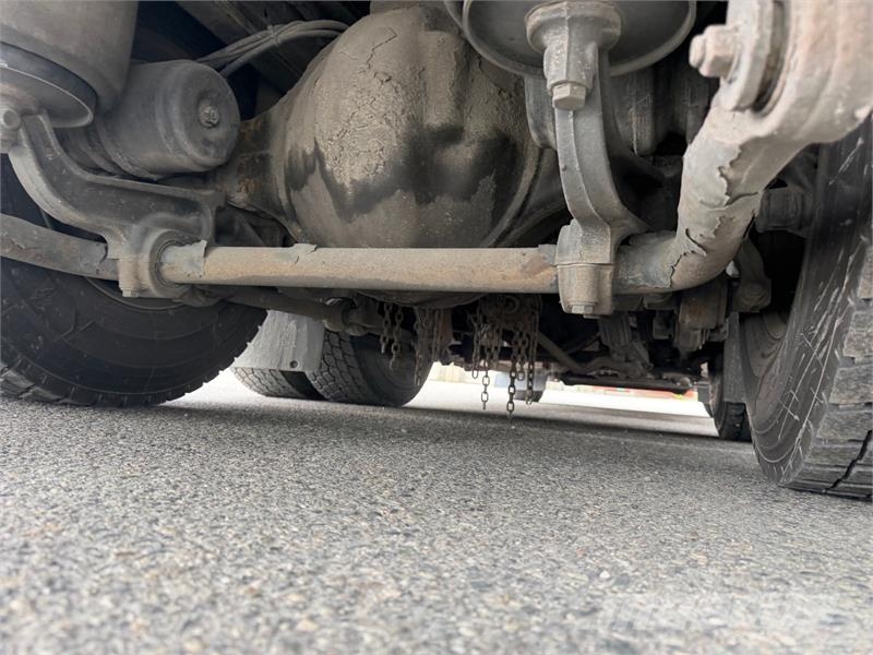 MAN TGX 26.640 SKAPBIL - 6*4 Skříňová nástavba