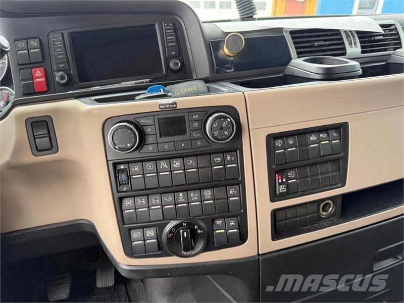 MAN TGX 26.640 SKAPBIL - 6*4 Skříňová nástavba