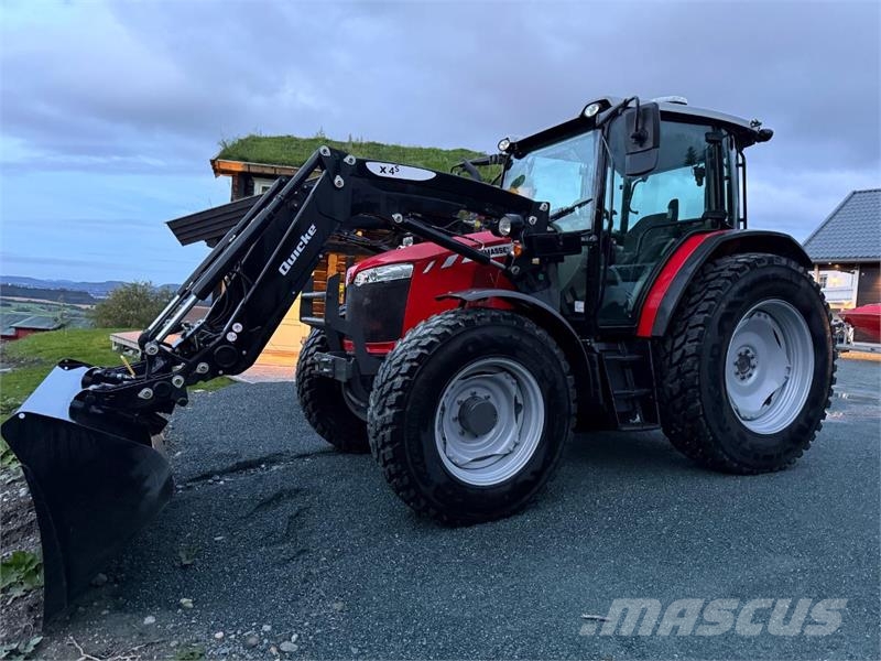 Massey Ferguson 5711 Traktorji