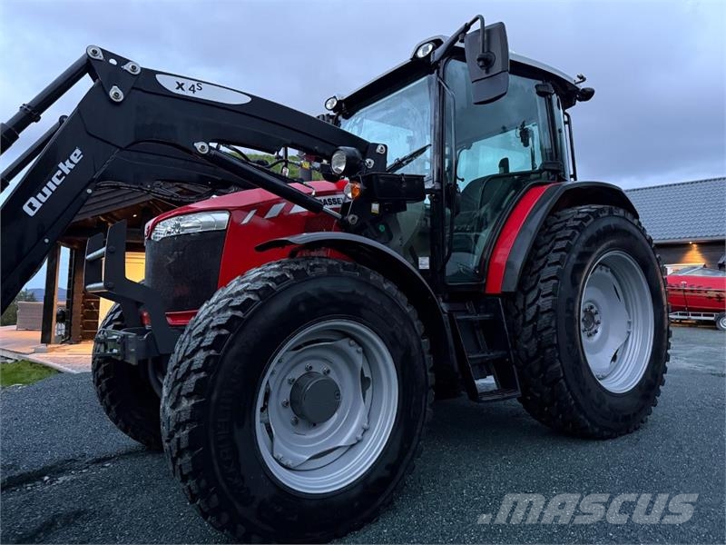 Massey Ferguson 5711 Traktorji