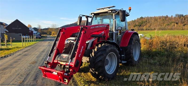 Massey Ferguson 5S.145 Traktorer