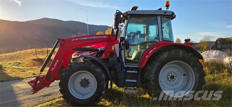 Massey Ferguson 5S.145 Traktorer