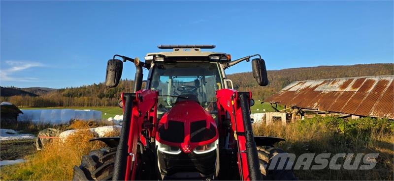 Massey Ferguson 5S.145 Traktorer
