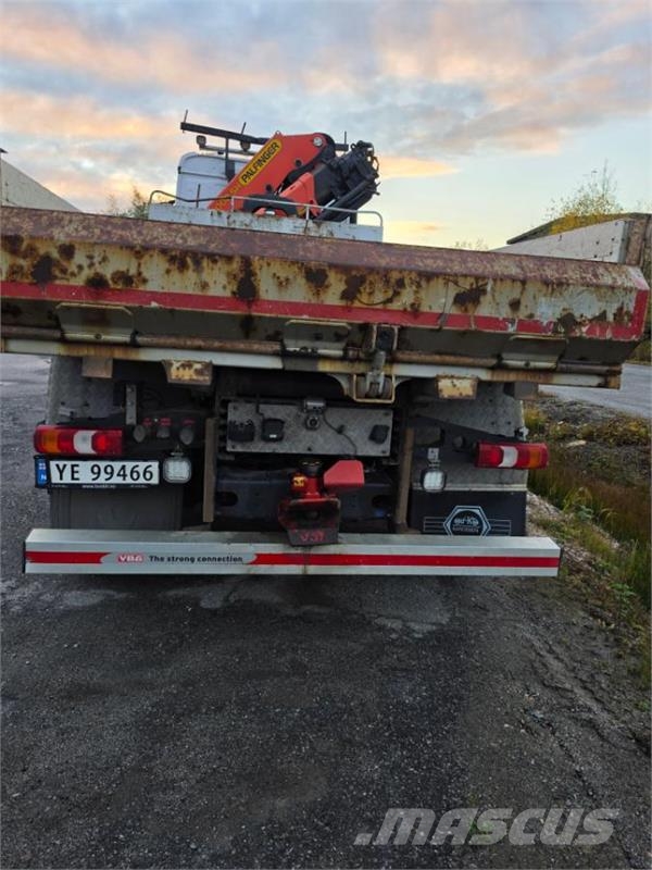 Mercedes-Benz Arocs 2643 kranbil med Palfinger PK 23002-SH E kra Kraanaga veokid