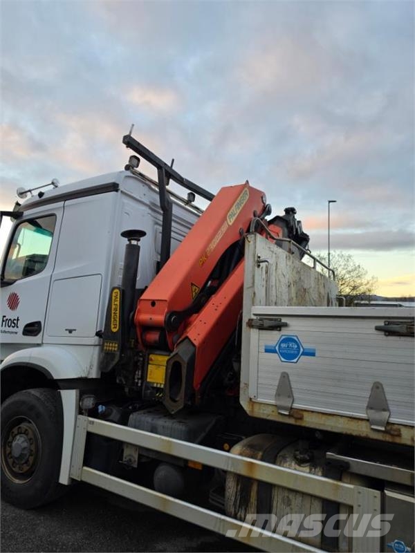 Mercedes-Benz Arocs 2643 kranbil med Palfinger PK 23002-SH E kra Kraanaga veokid