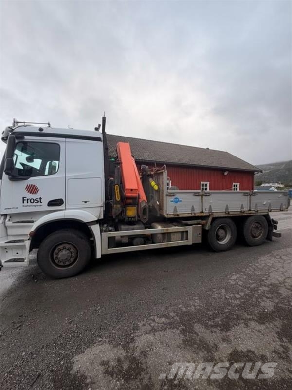 Mercedes-Benz Arocs 2643 kranbil med Palfinger PK 23002-SH E kra Kraanaga veokid