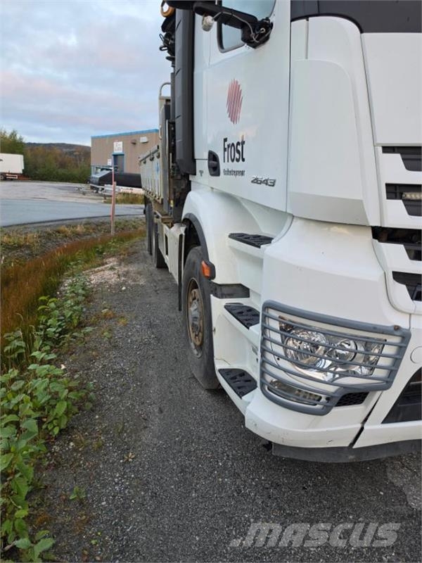 Mercedes-Benz Arocs 2643 kranbil med Palfinger PK 23002-SH E kra Kraanaga veokid