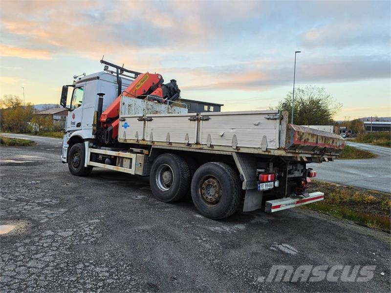Mercedes-Benz Arocs 2643 kranbil med Palfinger PK 23002-SH E kra Kraanaga veokid