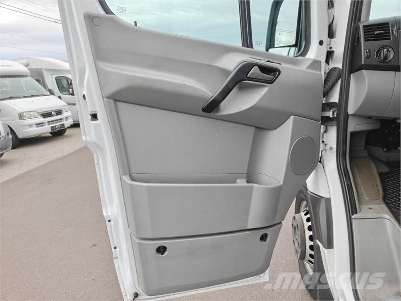 Mercedes-Benz Sprinter Cars