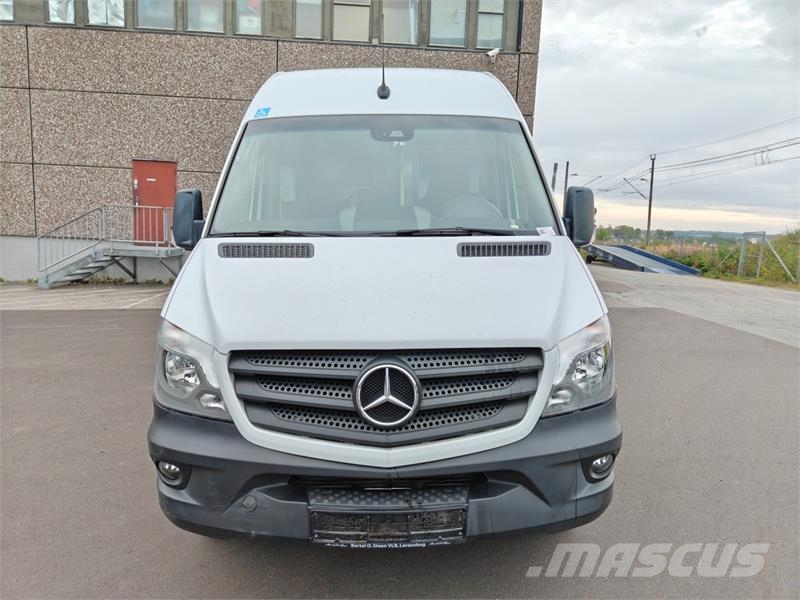 Mercedes-Benz Sprinter Cars